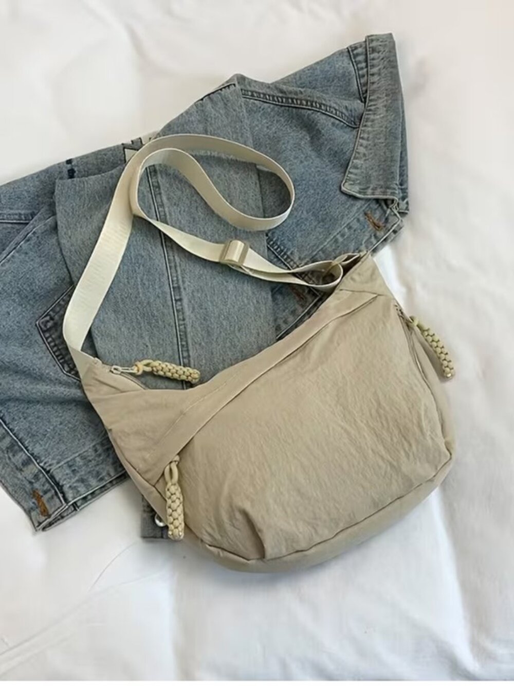Women Crescent Shoulder Bag Nylon Crossbody Hobo Slouchy Sling Bag Lightweight - Picture 5 of 9